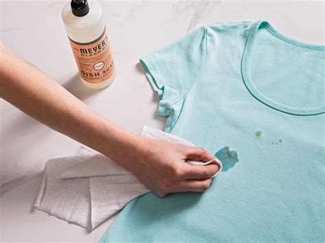 remove tanning stains from clothes